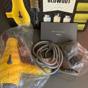 Drybar Buttercup 💛